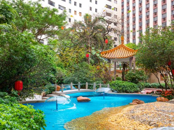 China Hotel Guangzhou-Free Shuttle Bus to Canton Fair Complex : photo 4 de la chambre chambre lits jumeaux exécutive