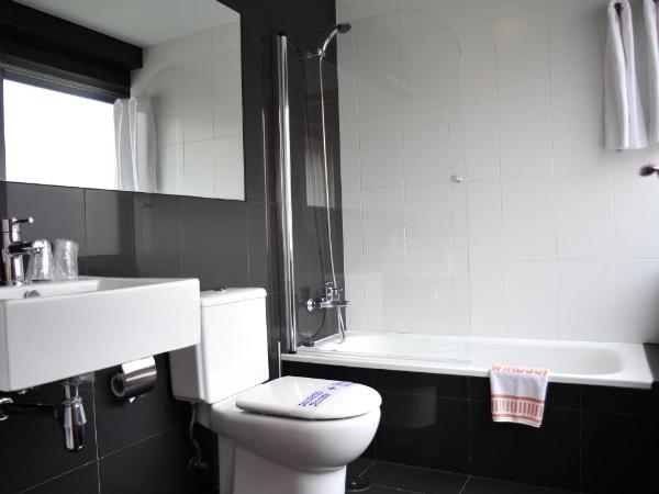 Hotel Windsor : photo 9 de la chambre chambre lits jumeaux