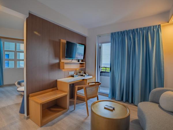 UMET Seaview Hotel with Free Roundtrip Airport Pick up and drop off : photo 2 de la chambre suite exécutive