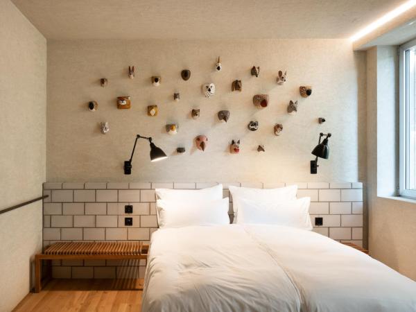B5 Boutique Hotel - NEW OPENING : photo 1 de la chambre chambre lit queen-size - accessible aux personnes à mobilité réduite