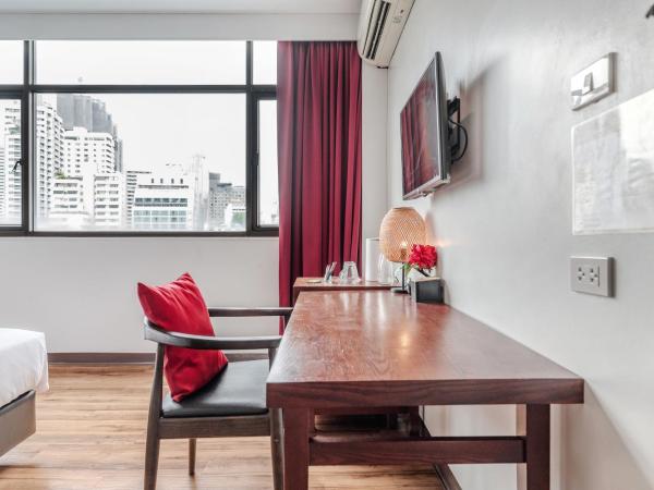 Ruamchitt Plaza Hotel : photo 9 de la chambre chambre double deluxe