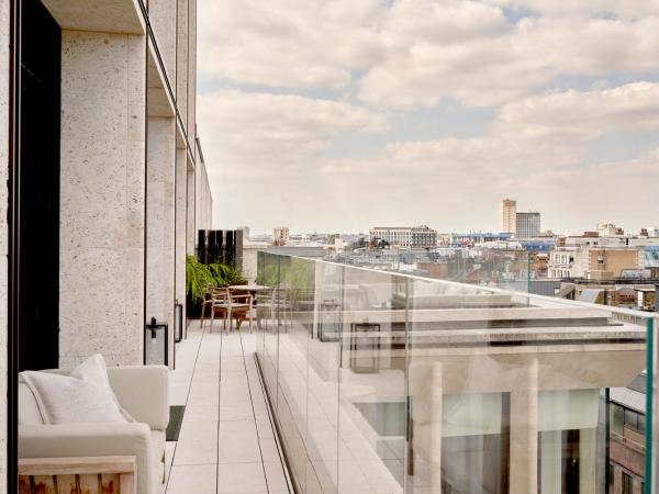 1 Hotel Mayfair : photo 7 de la chambre dover terrace suite