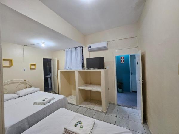 Pousada Mar de Iracema : photo 3 de la chambre chambre quadruple