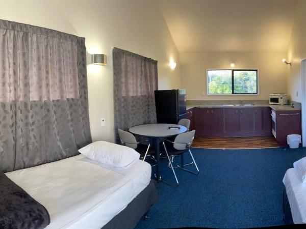 Rayland Epsom Motel : photo 4 de la chambre chambre familiale