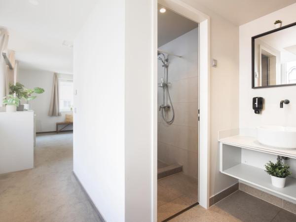 Maverick Urban Lodge : photo 9 de la chambre lit dans dortoir mixte de 4 lits