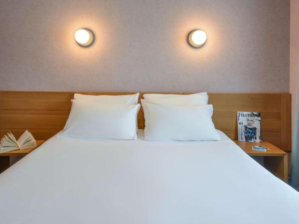 Sure Hotel by Best Western Centre Beaune : photo 4 de la chambre chambre standard lit queen-size