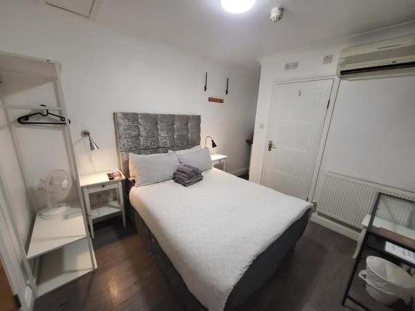 Abbey Point Hotel : photo 6 de la chambre hébergement double micro