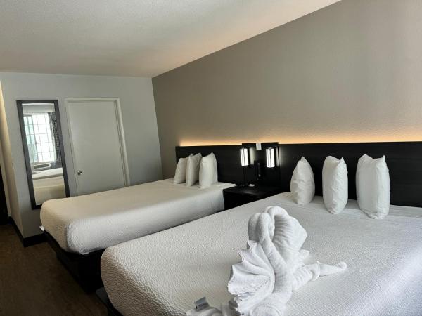 Motel 6 Hollywood : photo 1 de la chambre chambre avec 2 grands lits queen-size