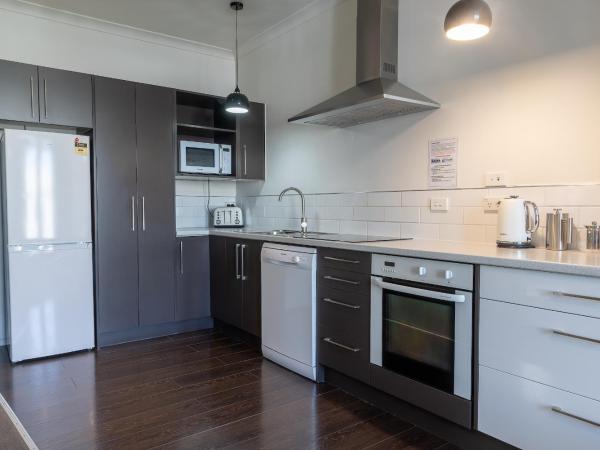 315 Euro Motel and Serviced Apartments : photo 4 de la chambre appartement 2 chambres