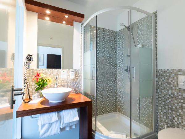 Hotel Aviva : photo 5 de la chambre chambre double confort