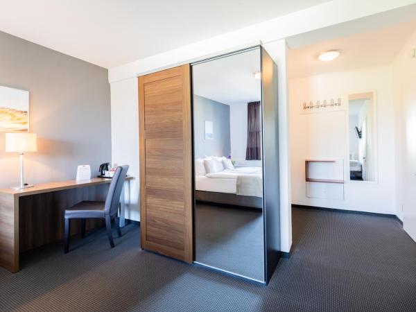 Hotel Aviva : photo 5 de la chambre chambre triple standard