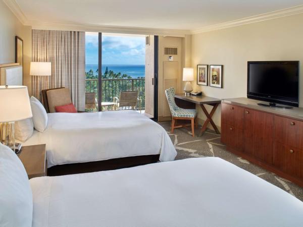Hilton Hawaiian Village Waikiki Beach Resort : photo 4 de la chambre diamond head tower double room with two double beds and ocean view