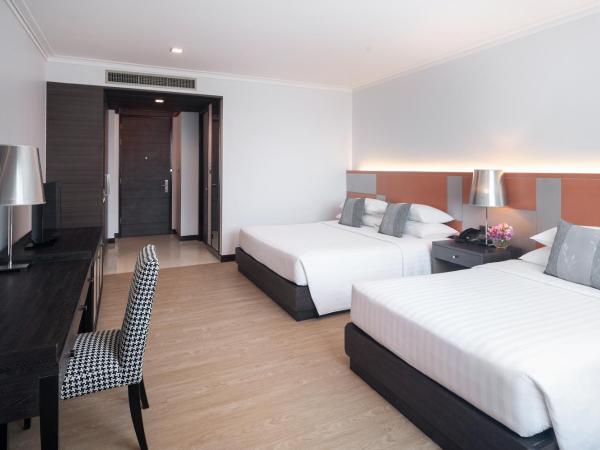 The Berkeley Hotel Pratunam : photo 3 de la chambre chambre triple standard