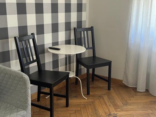 Cent Hostel : photo 7 de la chambre grande chambre double