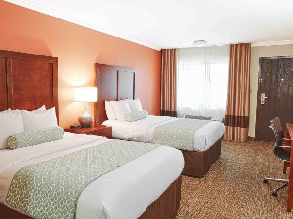 The Hills Inn Eagle Rock - Near Old Town Pasadena : photo 2 de la chambre chambre avec 2 lits doubles - non-fumeurs