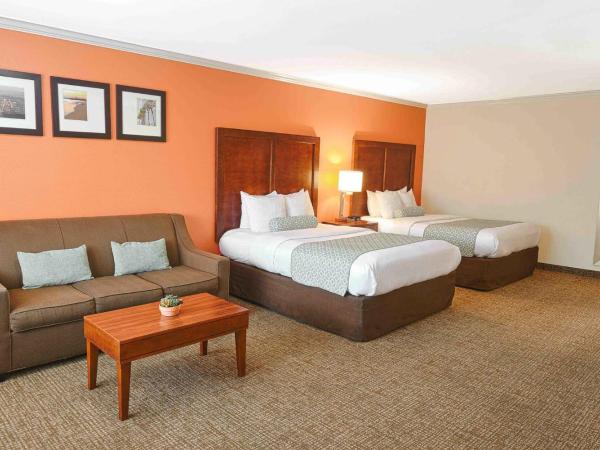 The Hills Inn Eagle Rock - Near Old Town Pasadena : photo 1 de la chambre chambre 2 lits queen-size - accessible aux personnes à mobilité réduite/non-fumeurs