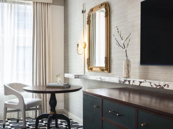 Omni Severin Hotel : photo 9 de la chambre chambre deluxe avec 2 lits doubles