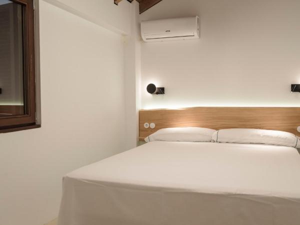 La Moderna Suites : photo 5 de la chambre bungalow - vue sur jardin