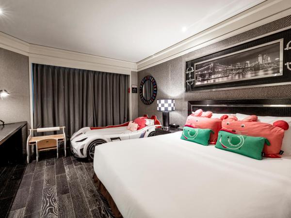 Kensington Hotel Yeouido : photo 1 de la chambre offre limitée - hébergement lit king-size avec lit voiture - Équipements pour enfants