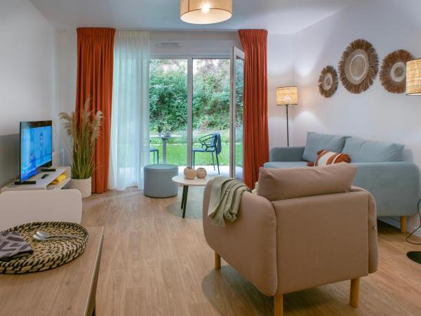 Résidence Services Séniors - Domitys Les Jardins d'Ahna : photo 2 de la chambre appartement 1 chambre