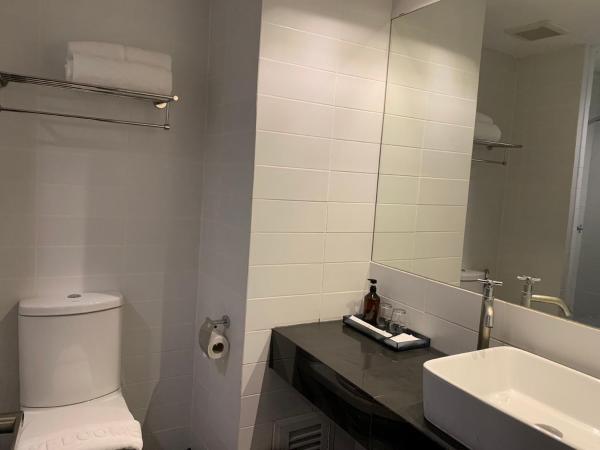 Bangkok Inter Place : photo 5 de la chambre deluxe middle twin no window