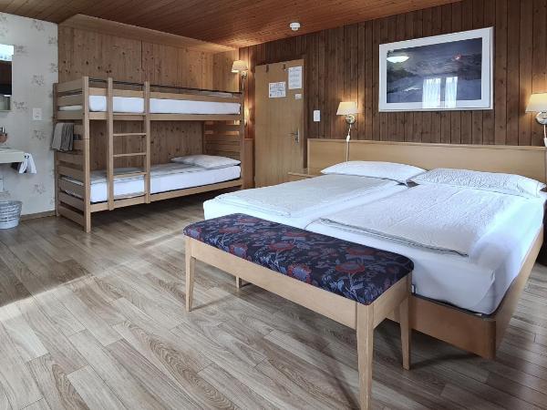 Hotel Rössli : photo 2 de la chambre chambre familiale (2 adultes et 2 enfants)