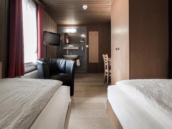 Hotel Rössli : photo 1 de la chambre chambre lits jumeaux Économique avec salle de bains commune