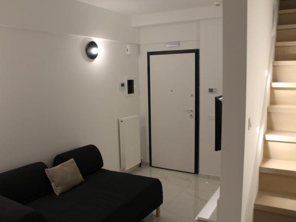 AK Luxury Lofts : photo 4 de la chambre appartement en duplex