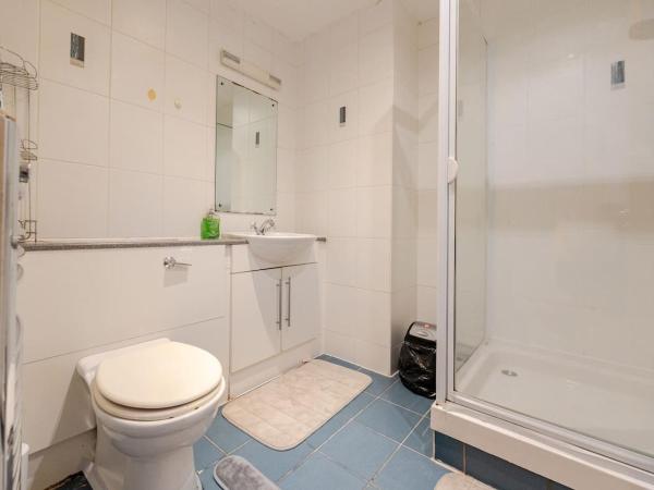 Private Room in cardiff City Center : photo 5 de la chambre chambre double