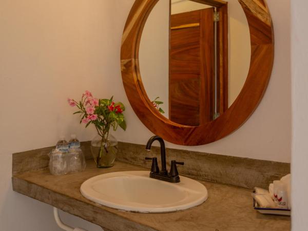 Hotel Amaca Puerto Vallarta - Adults Only : photo 9 de la chambre chambre double deluxe