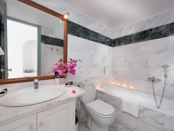 Aigialos Luxury Traditional Settlement : photo 3 de la chambre résidence premier - vue sur caldeira