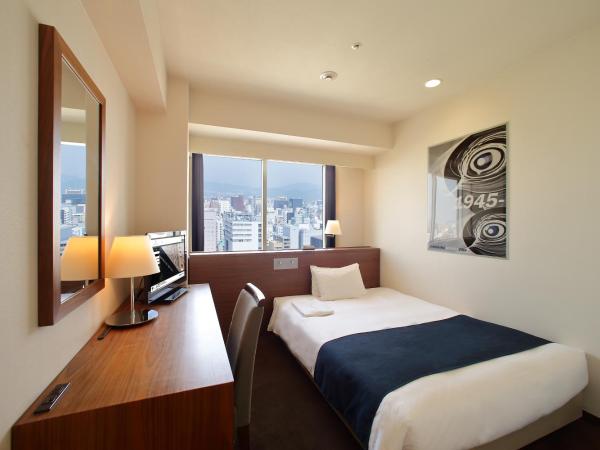 Oriental Hotel Hiroshima : photo 1 de la chambre oriental floor 19f standard semi double room 15㎡ - non smoking