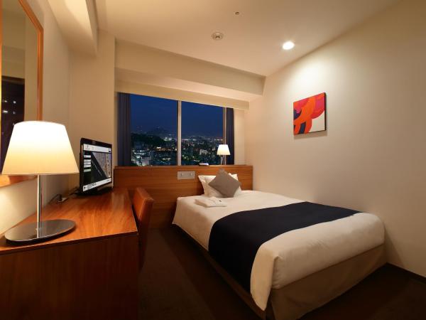 Oriental Hotel Hiroshima : photo 1 de la chambre stylish semi double room 15㎡ - non smoking