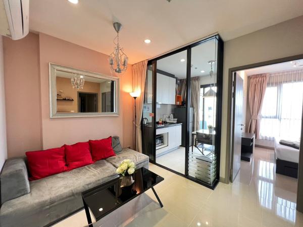 The Base Central Pattaya by Mickey : photo 2 de la chambre appartement 1 chambre