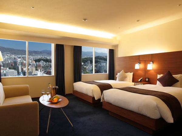Oriental Hotel Hiroshima : photo 2 de la chambre executive superior twin room high floor 35㎡ - non-smoking