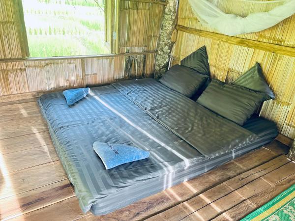 Chibacall Karen Mountain Hideaway Farmstay : photo 9 de la chambre chambre double avec balcon