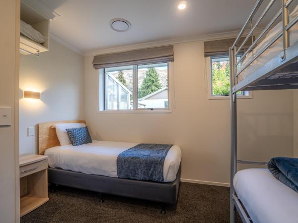 Wanaka Top 10 Holiday Park : photo 9 de la chambre appartement 3 chambres