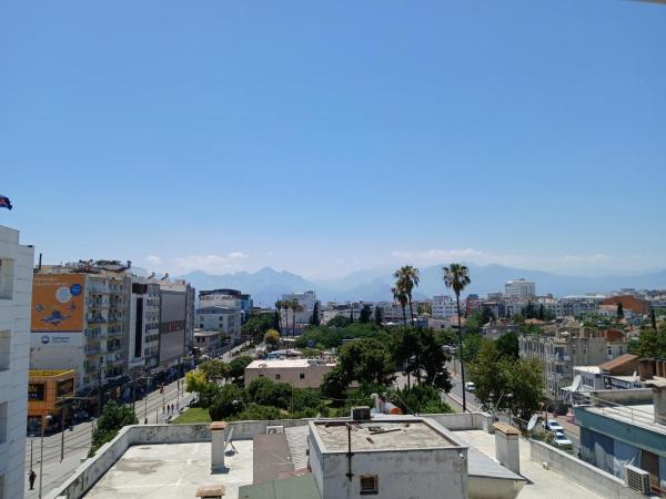 Safari Otel : photo 6 de la chambre suite familiale avec balcon