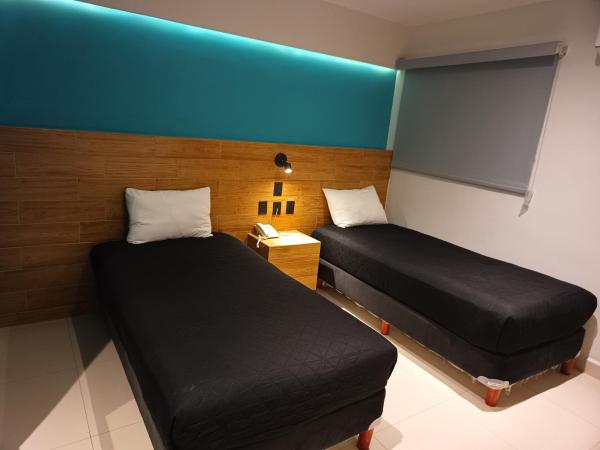 Hotel Kavia Mazatlán : photo 2 de la chambre chambre double