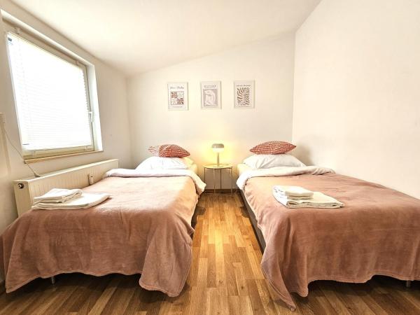 Airport Messe Hotel : photo 1 de la chambre chambre double standard