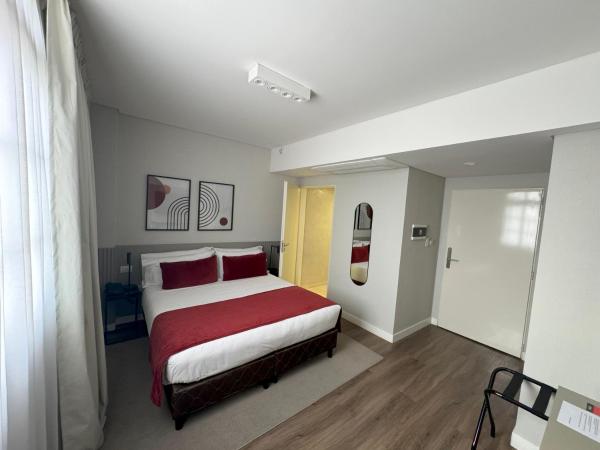 Guemes Hotel & Spa : photo 5 de la chambre chambre lit queen-size - accessible aux personnes à mobilité réduite