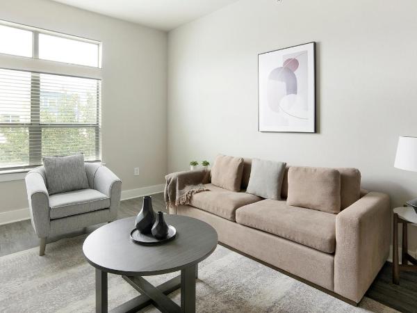 Voyager at Space Center Condos by Barsala : photo 2 de la chambre appartement 2 chambres