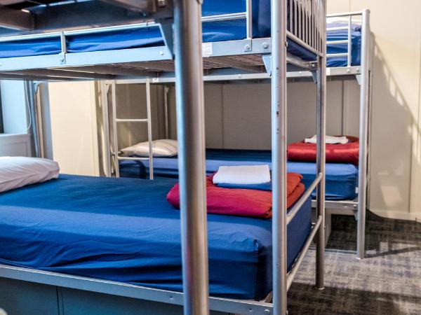 The Cambridge Hotel : photo 8 de la chambre lit simple dans dortoir à 6 lits