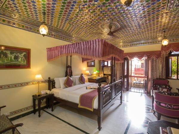 Umaid Bhawan - A Heritage Style Boutique Hotel : photo 8 de la chambre suite royale - prise en charge gratuite à l'arrivée uniquement depuis la gare ferroviaire ou routière
