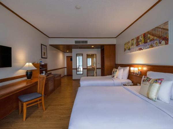 Royal Phuket City Hotel - SHA Extra Plus : photo 7 de la chambre chambre double ou lits jumeaux deluxe - vue sur ville