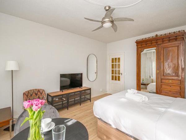 Madrid Río Rooms : photo 4 de la chambre grande chambre double 