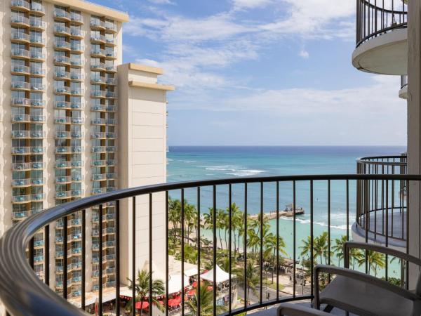 Waikiki Beach Marriott Resort & Spa : photo 5 de la chambre hébergement premium - vue sur océan