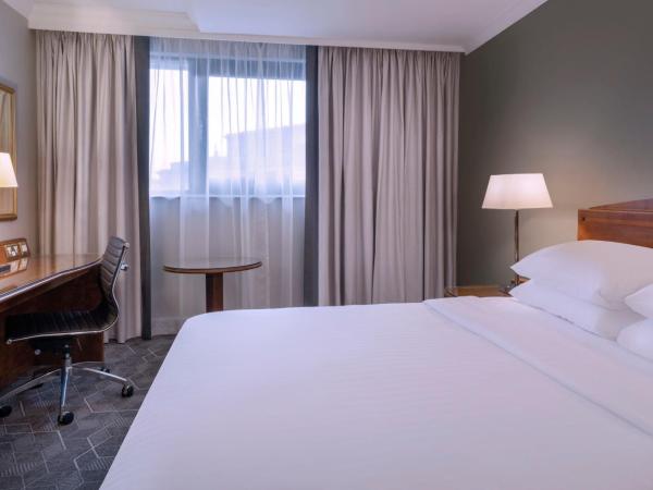 Delta Hotels by Marriott Liverpool City Centre : photo 4 de la chambre chambre lit queen-size deluxe