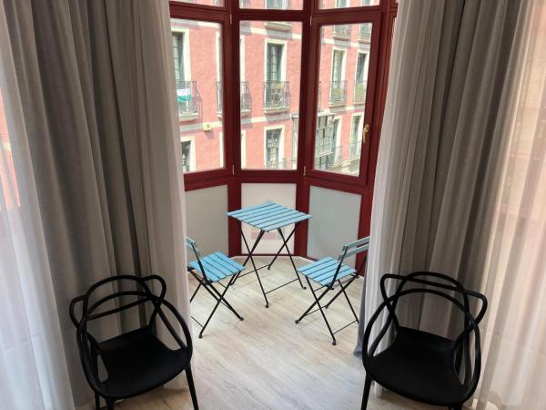 Casual Fuentes : photo 4 de la chambre chambre familiale avec balcon