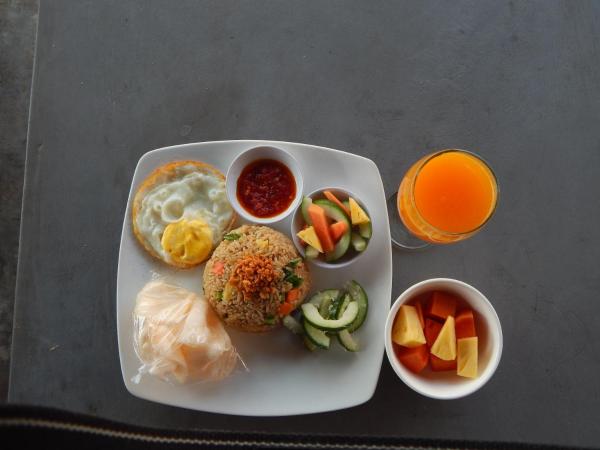 Rosella Cottages - Homestay - Yogyakarta : photo 8 de la chambre bungalow familial